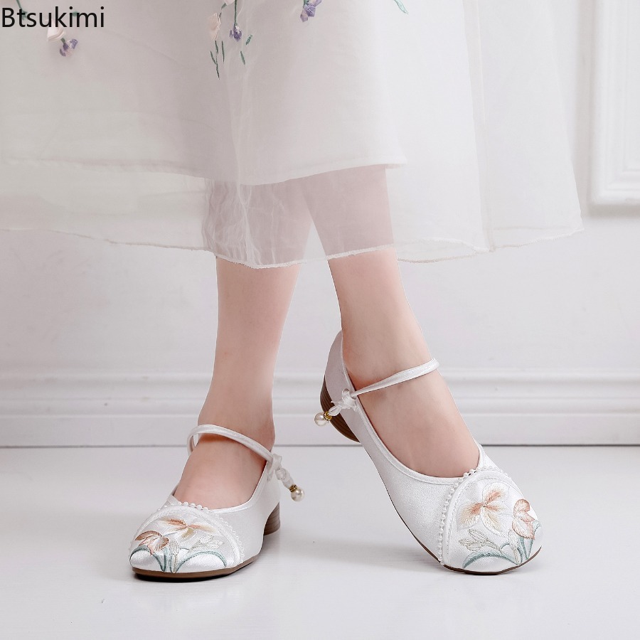 แฟชั่นปักลายสไตล์จีนรองเท้าส้น - Ethnic Fashion Style บทวิจารณ์และราคา